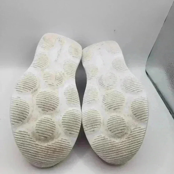 Under Armour Shoes Youth  Size 1.5 Runplay Red/Black Running School Walking - Picture 5 of 5